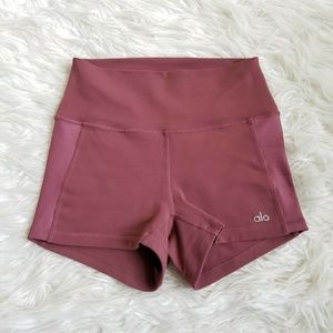 Alo Yoga Elevate Shorts